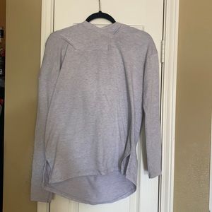 Long sleeve athletic top